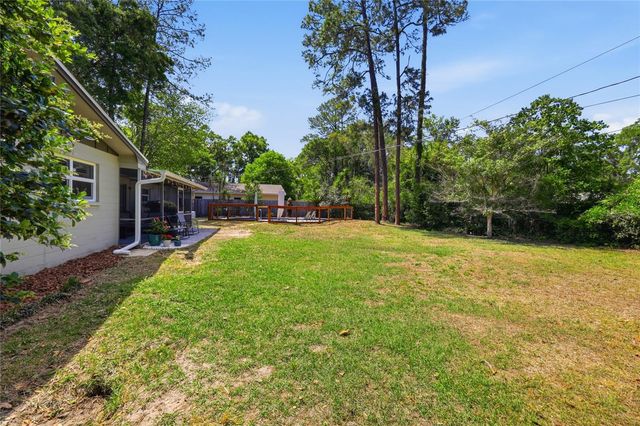 2230 NW 20TH COURT, Gainesville, FL 32605