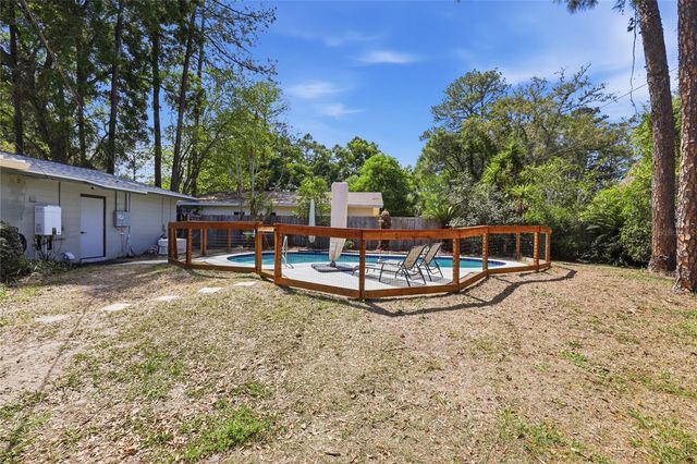 2230 NW 20TH COURT, Gainesville, FL 32605