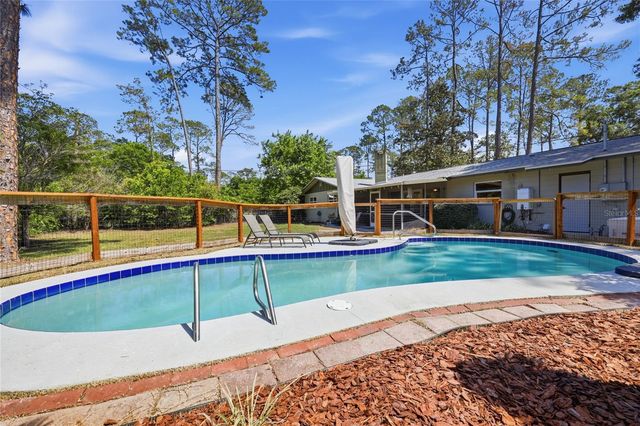 2230 NW 20TH COURT, Gainesville, FL 32605