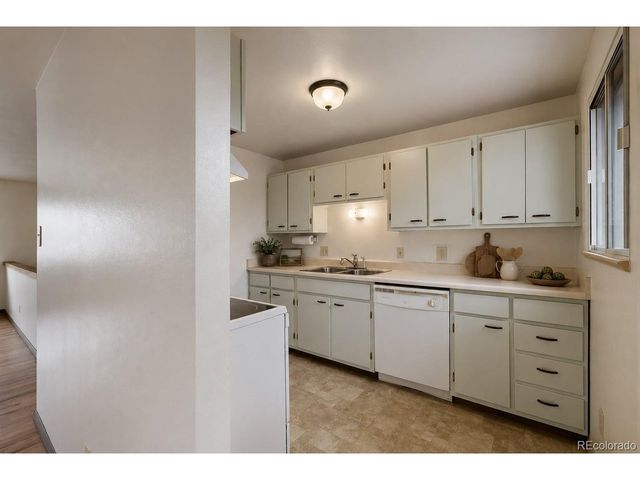 3161 W 93rd Ave, Westminster, CO 80031