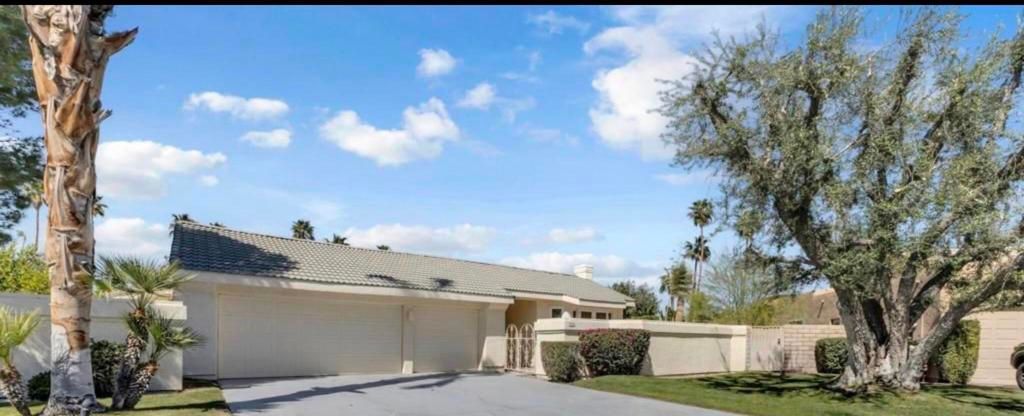 Image 1 of property listing at 36 Santo Domingo Drive, Rancho Mirage, CA 92270