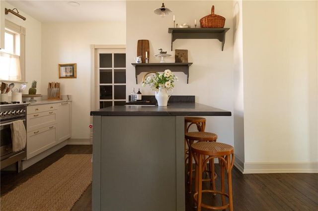 516 Olive Street, Kansas City, MO 64124