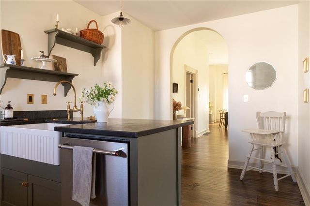 516 Olive Street, Kansas City, MO 64124