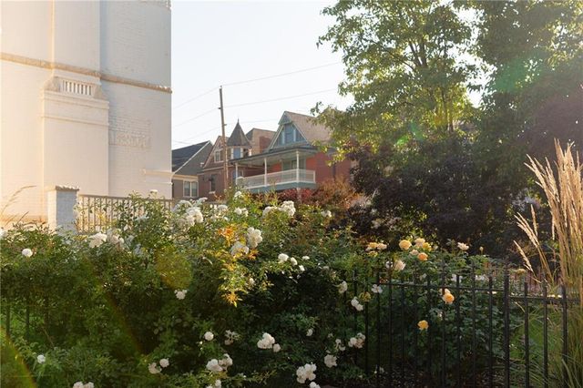 516 Olive Street, Kansas City, MO 64124