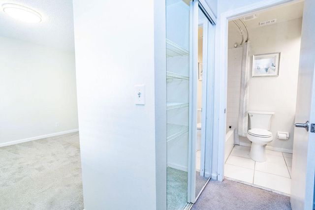 950 S Kanner Highway 124, Stuart, FL 34994