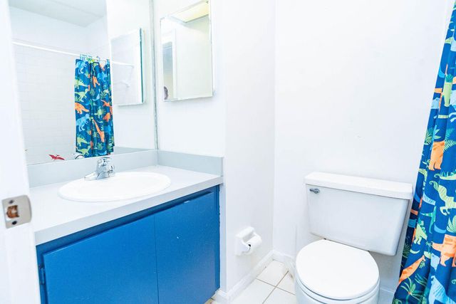 950 S Kanner Highway 124, Stuart, FL 34994