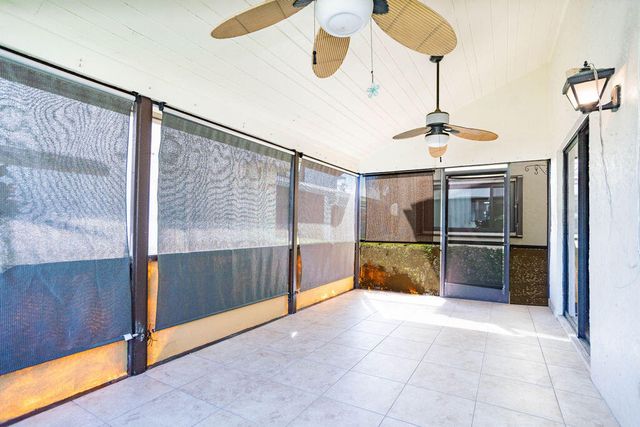 950 S Kanner Highway 124, Stuart, FL 34994