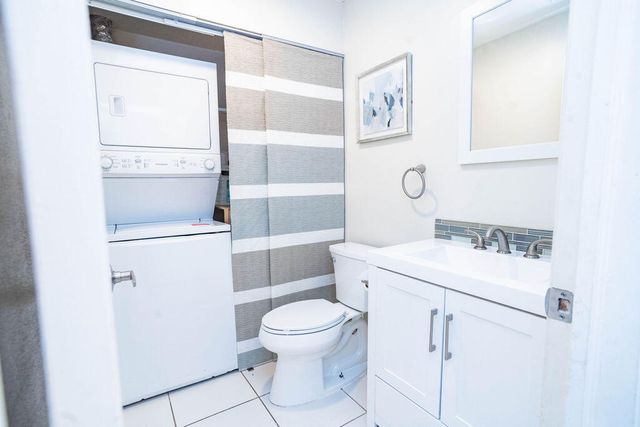 950 S Kanner Highway 124, Stuart, FL 34994