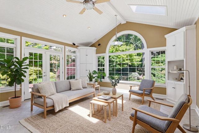 3218 Oak Grove Circle, Raleigh, NC 27607