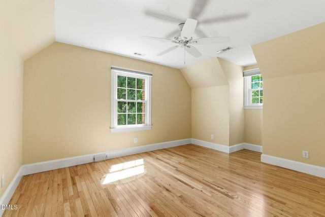 3218 Oak Grove Circle, Raleigh, NC 27607