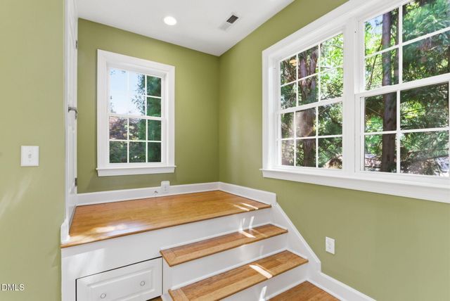 3218 Oak Grove Circle, Raleigh, NC 27607