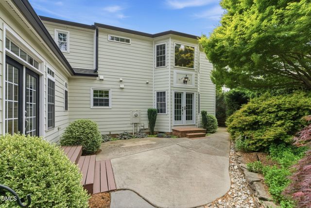 3218 Oak Grove Circle, Raleigh, NC 27607