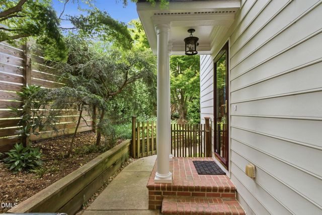 3218 Oak Grove Circle, Raleigh, NC 27607