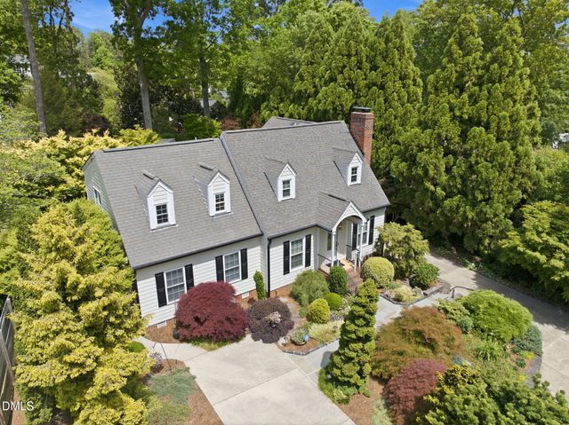 3218 Oak Grove Circle, Raleigh, NC 27607