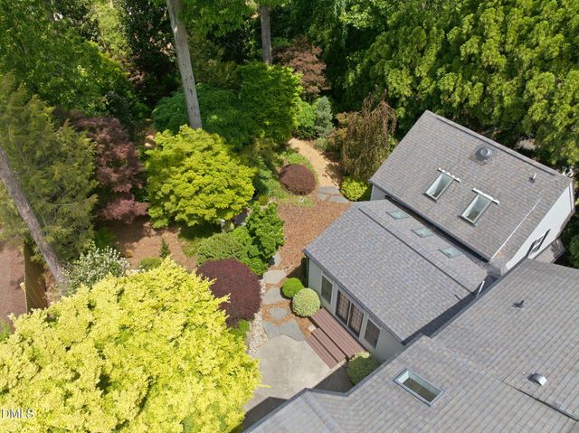 3218 Oak Grove Circle, Raleigh, NC 27607