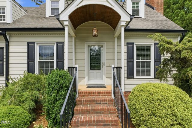 3218 Oak Grove Circle, Raleigh, NC 27607