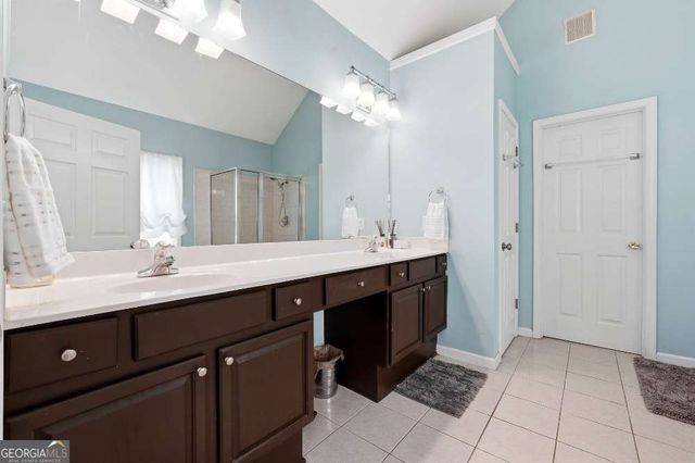 3302 Thornecreek Drive, Douglasville, GA 30135