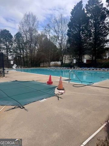 3302 Thornecreek Drive, Douglasville, GA 30135