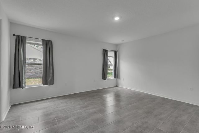 22 ROUND TREE Drive, Palm Coast, FL 32164