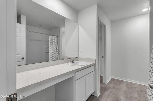 22 ROUND TREE Drive, Palm Coast, FL 32164