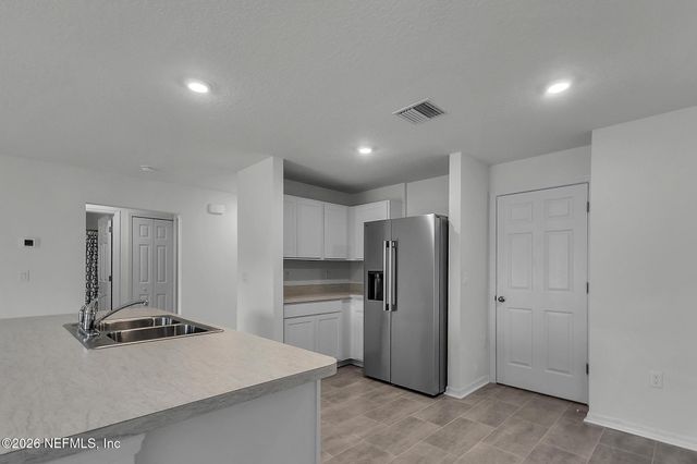 22 ROUND TREE Drive, Palm Coast, FL 32164