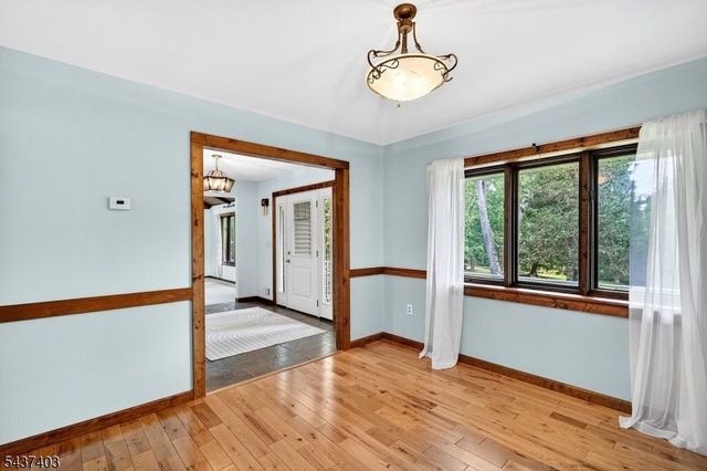99 Cole Rd, Readington Twp., NJ 08889