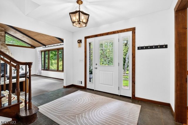 99 Cole Rd, Readington Twp., NJ 08889