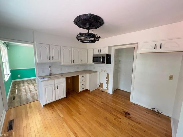 4769 Marlborough DR, Virginia Beach, VA 23464
