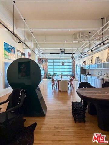 1850 Industrial Street 110, Los Angeles, CA 90021