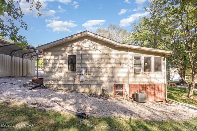 33 Elmwood Dr, Clarkson, KY 42726