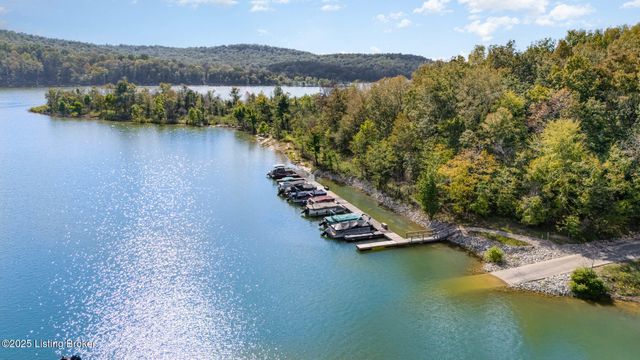 33 Elmwood Dr, Clarkson, KY 42726