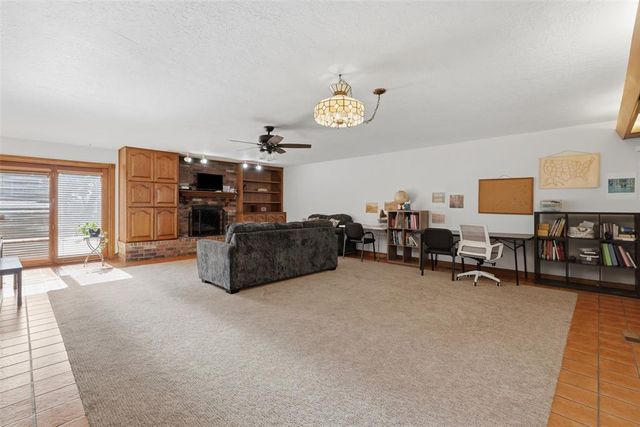870776 S Hickory Lane, Chandler, OK 74834