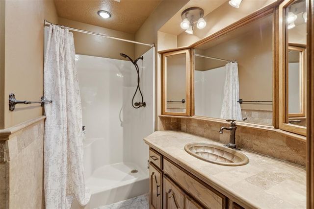 870776 S Hickory Lane, Chandler, OK 74834