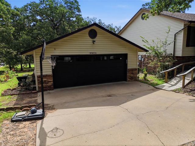 870776 S Hickory Lane, Chandler, OK 74834