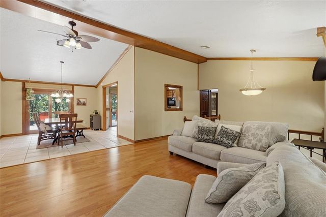 870776 S Hickory Lane, Chandler, OK 74834