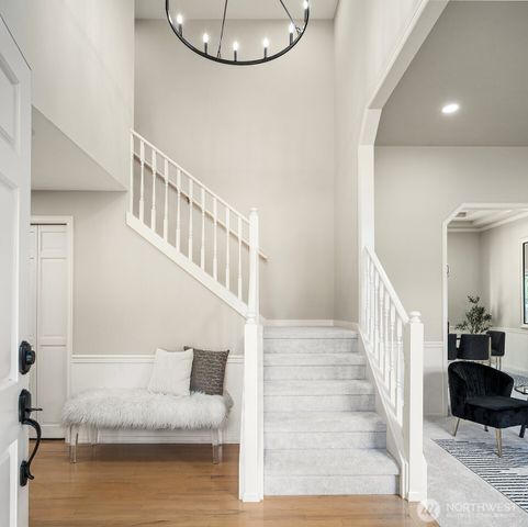 4020 262nd Place SE, Sammamish, WA 98029
