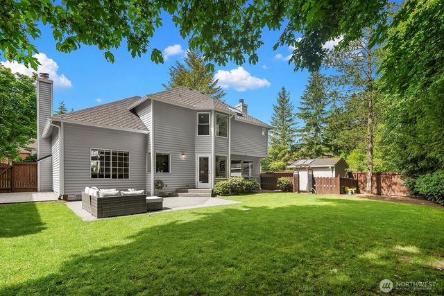 4020 262nd Place SE, Sammamish, WA 98029