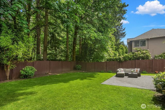 4020 262nd Place SE, Sammamish, WA 98029