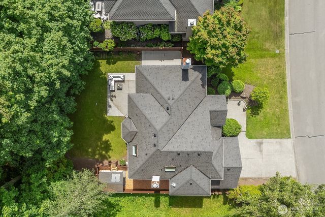 4020 262nd Place SE, Sammamish, WA 98029