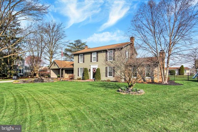 426 N 3RD ST, Mcsherrystown, PA 17344