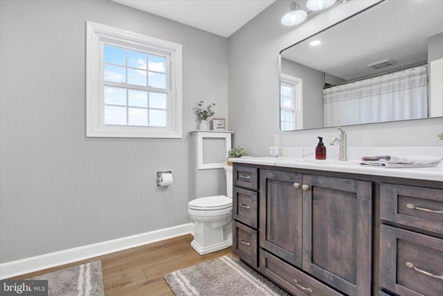 426 N 3RD ST, Mcsherrystown, PA 17344