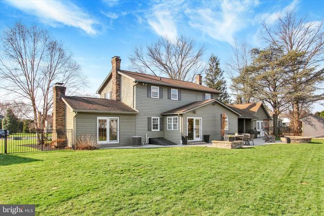 426 N 3RD ST, Mcsherrystown, PA 17344