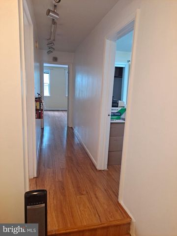 1009 E ST SE, Washington, DC 20003