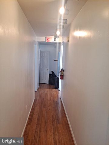 1009 E ST SE, Washington, DC 20003
