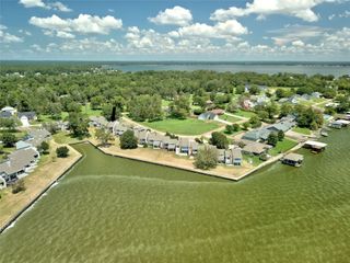 100 Edgewater Drive 32, Livingston, TX 77351