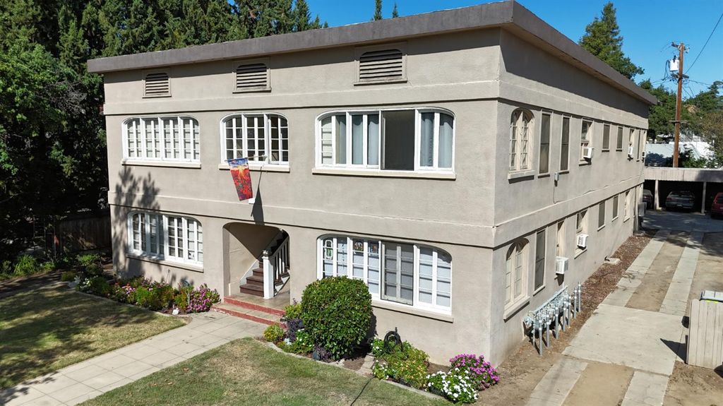 745 E Home Avenue, Fresno, CA 93728