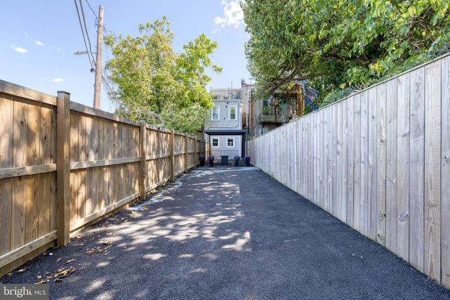 2258 BROOKFIELD AVE, Baltimore, MD 21217
