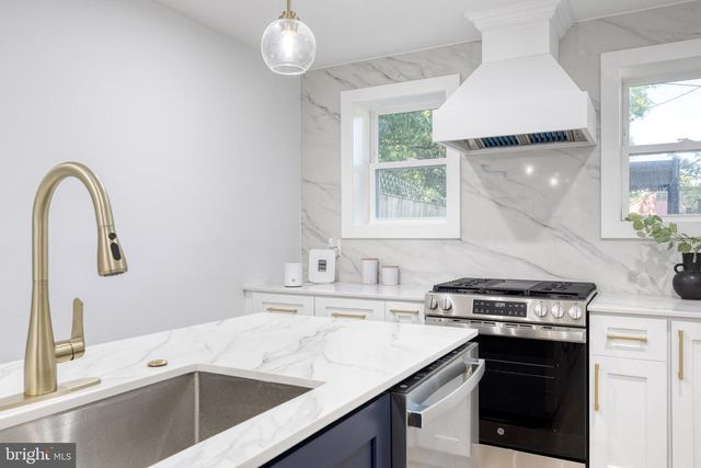 2258 BROOKFIELD AVE, Baltimore, MD 21217