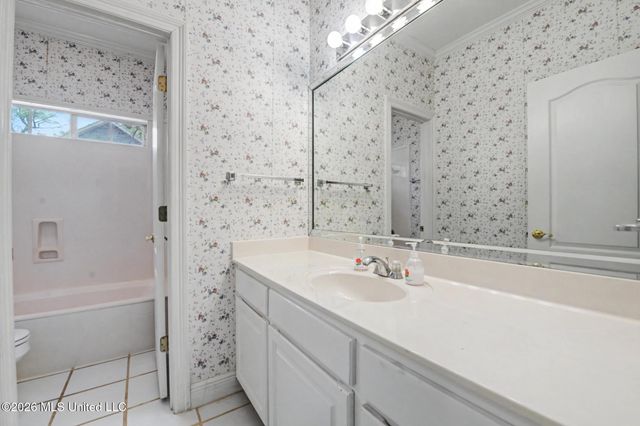 15383 Swan Lake Boulevard, Gulfport, MS 39503