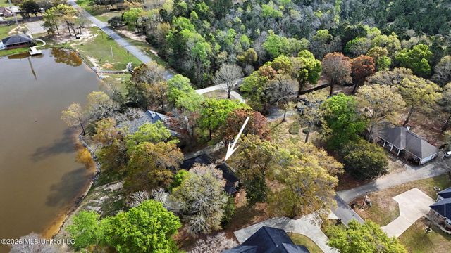 15383 Swan Lake Boulevard, Gulfport, MS 39503